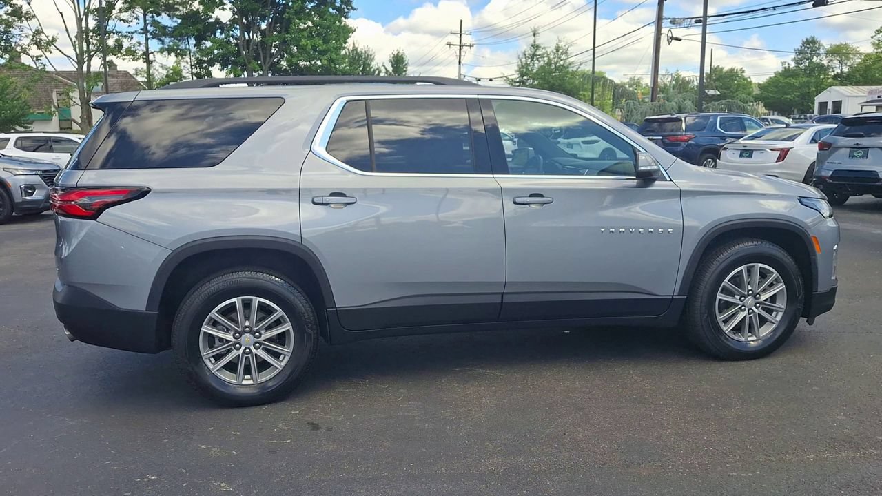 Certified 2023 Chevrolet Traverse LT AWD/4WD image 3