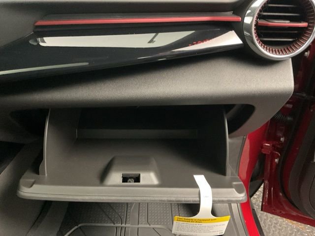 New 2026 Chevrolet Trax RS image 24