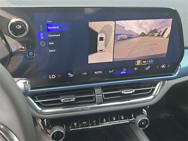 New 2026 Chevrolet Equinox EV LT image 27