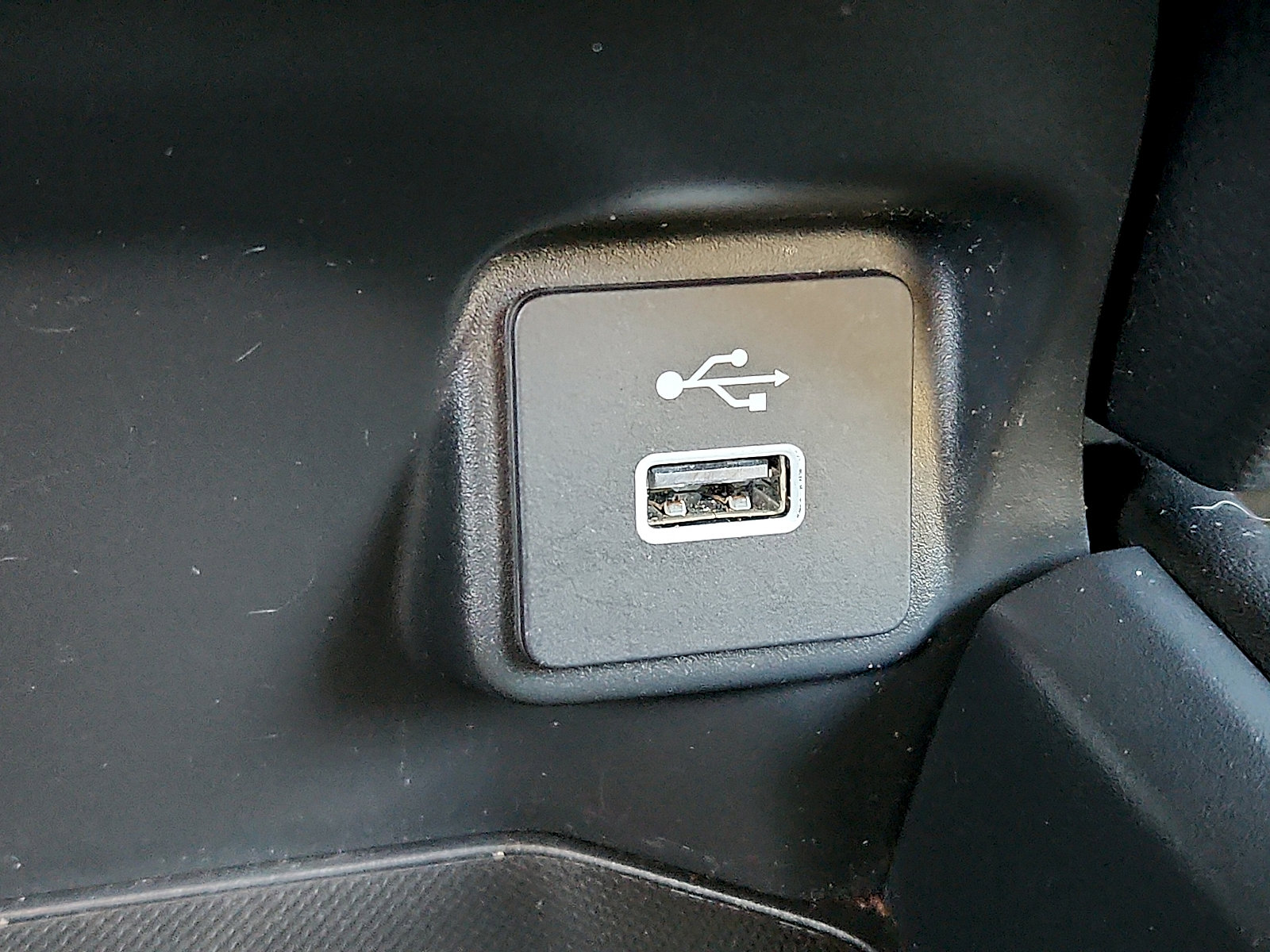 Used 2023 Honda HR-V LX image 25