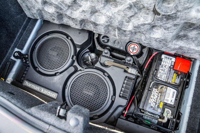 Used 2012 Dodge Challenger SRT8 w/ Premium Sound Group RWD image 87