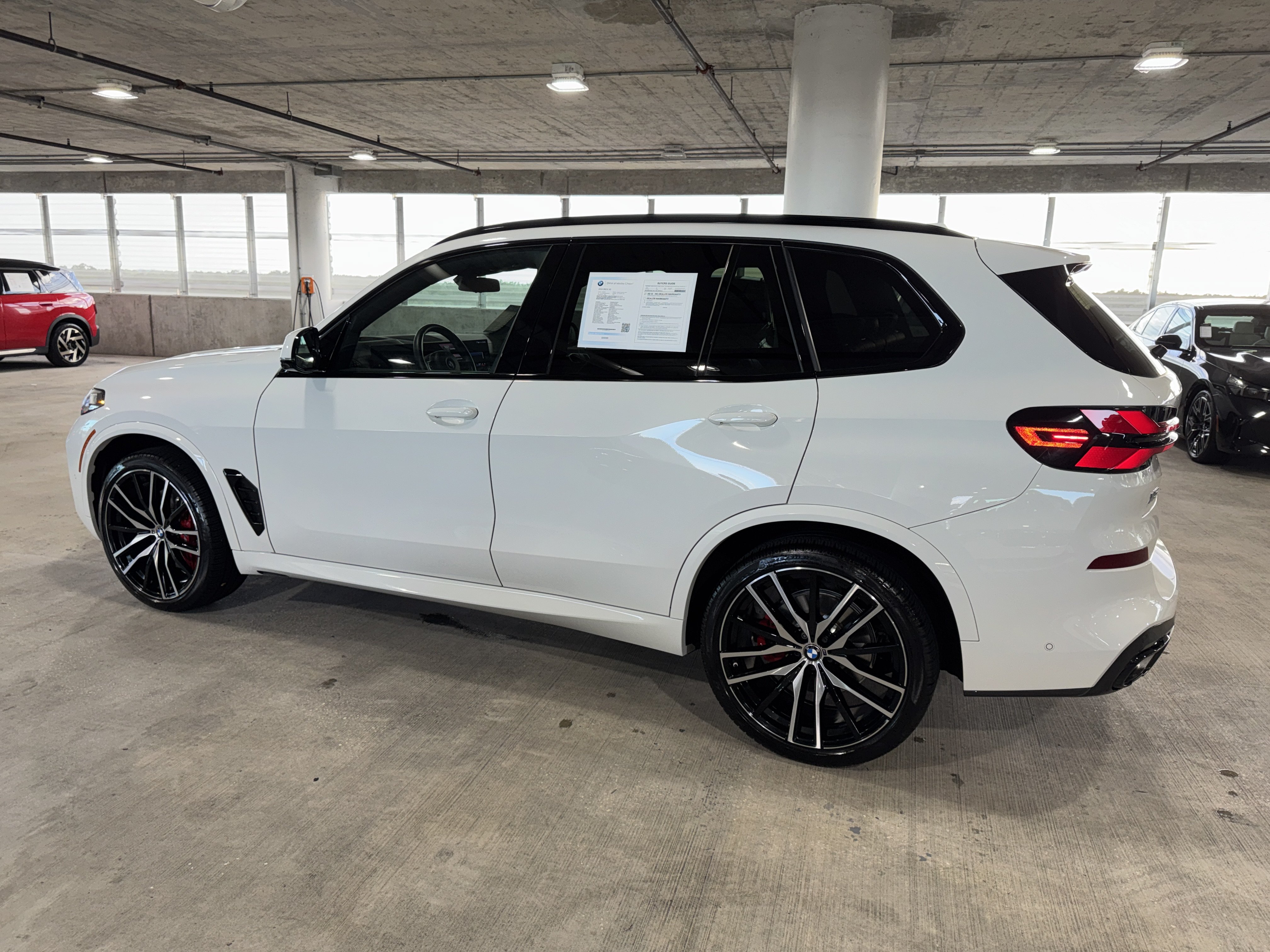 Used 2024 BMW X5 sDrive40i w/ M Sport Package RWD image 5