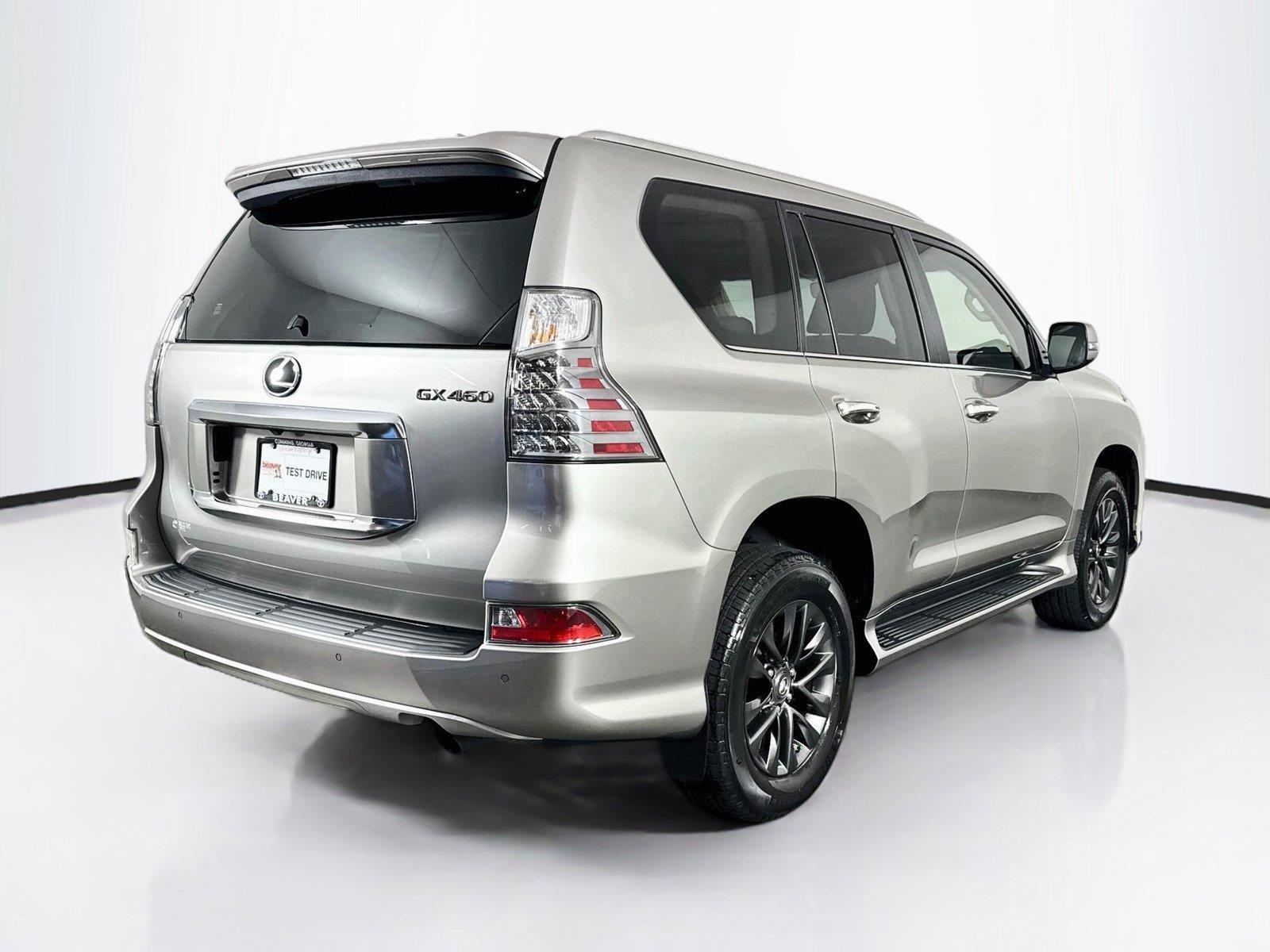 Used 2023 Lexus GX 460 Premium w/ Premium Plus Package AWD/4WD image 2