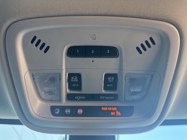 Used 2020 Chevrolet Traverse Premier w/ Redline Edition image 18