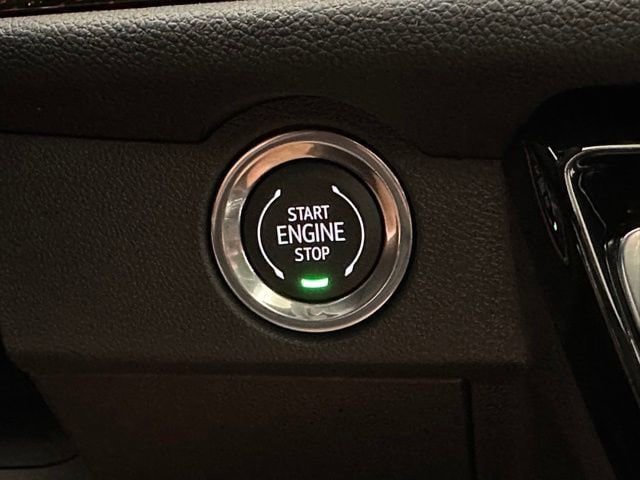 New 2026 Chevrolet Traverse RS w/ LPO, Floor Liner Package FWD image 19