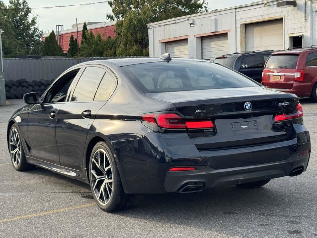 Used 2023 BMW 540i xDrive w/ M Sport Package AWD/4WD image 8