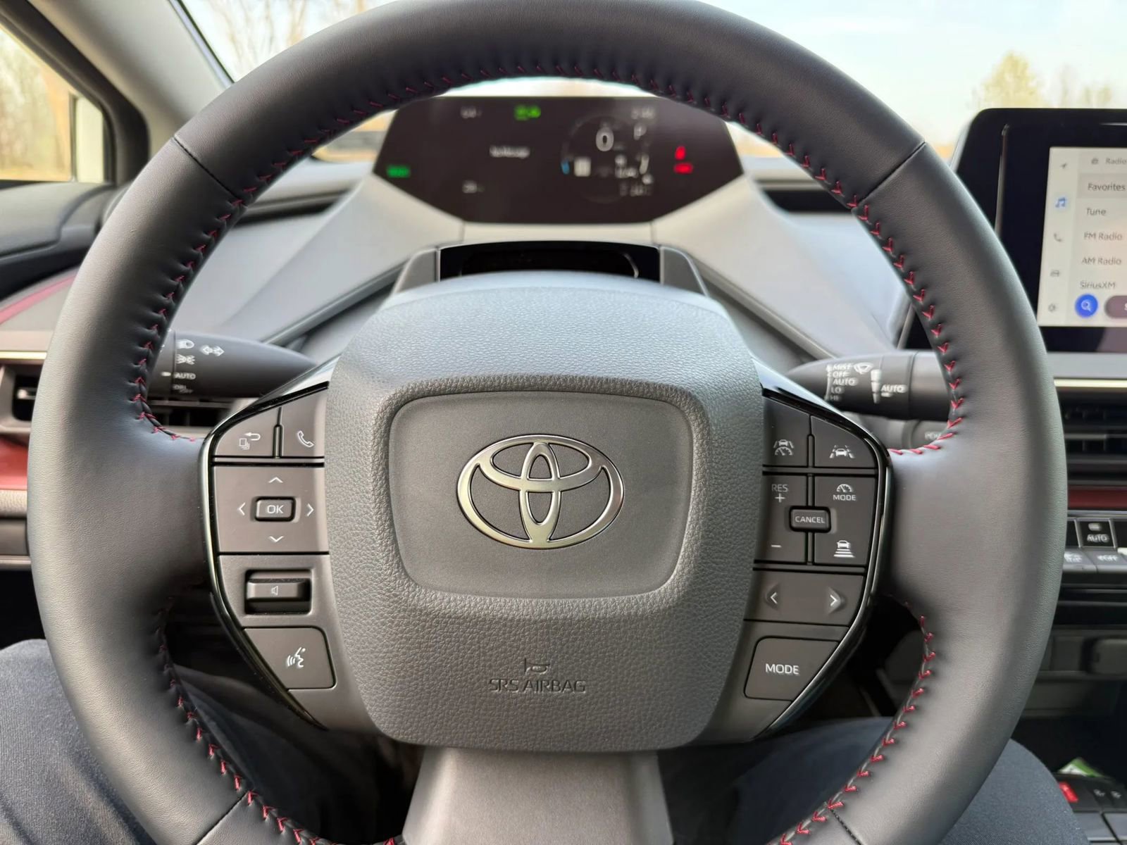 Used 2026 Toyota Prius Plug-In Hybrid FWD image 18