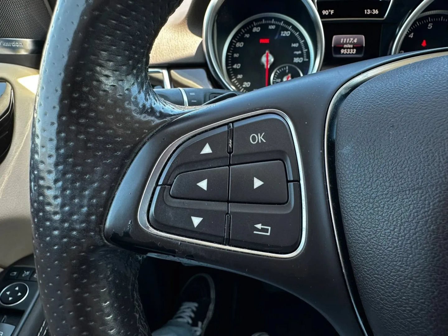 Used 2018 Mercedes-Benz GLE 350 image 23
