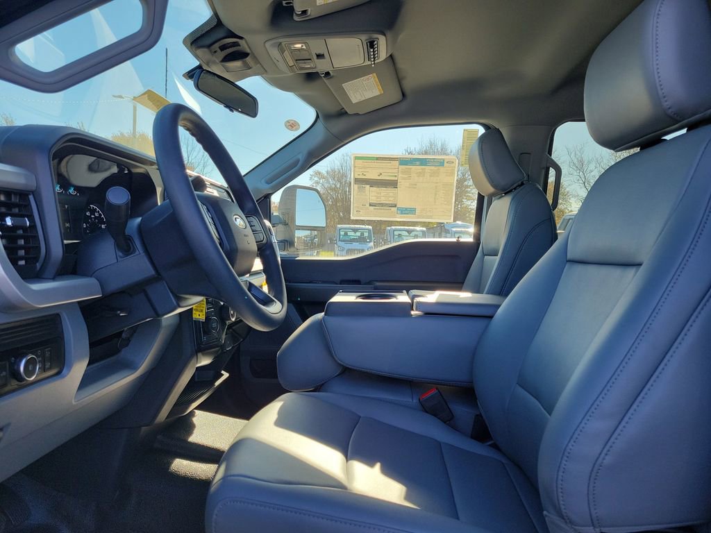 New 2026 Ford F250 XL w/ FX4 Off-Road Package image 19