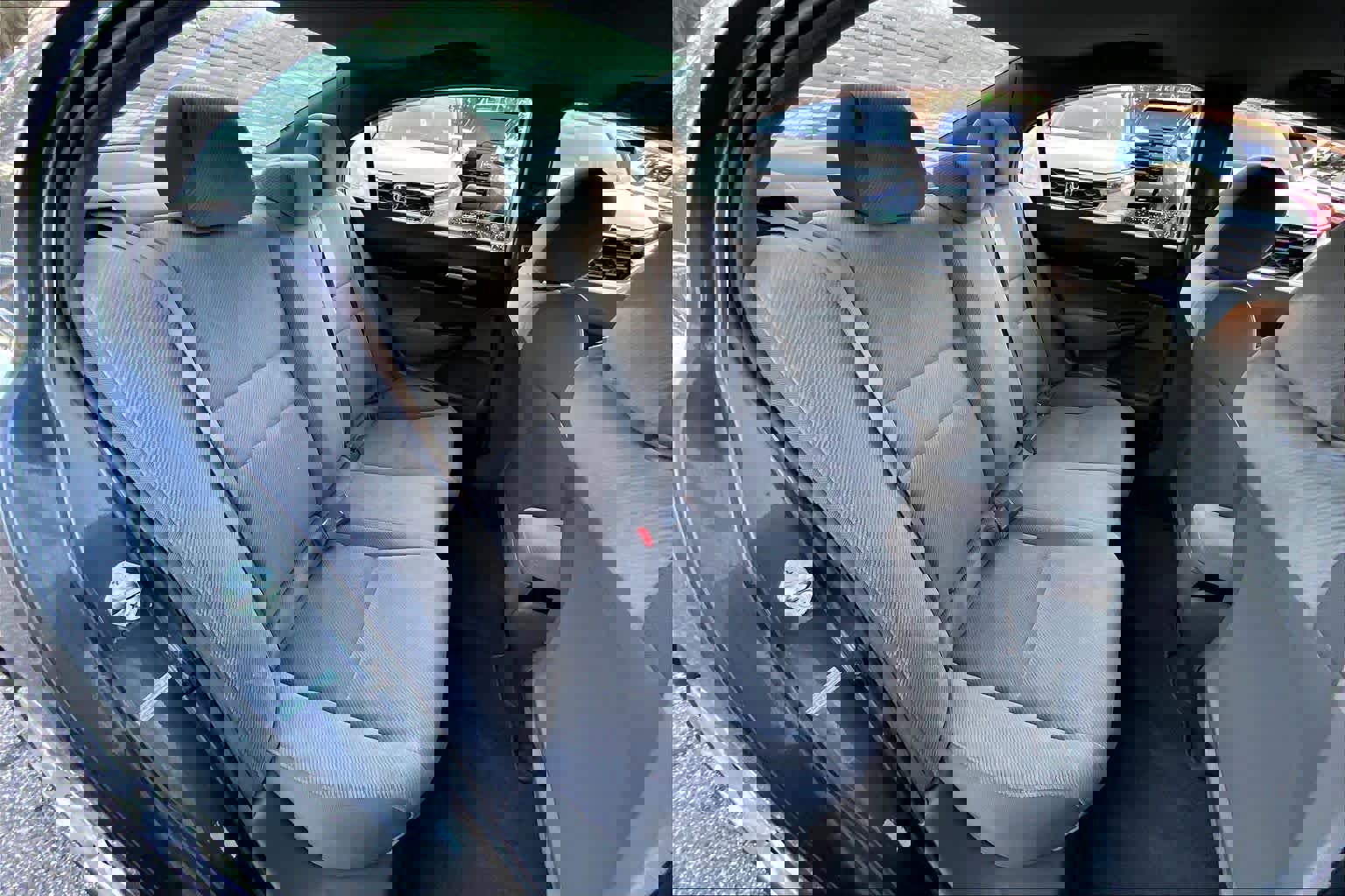 Used 2011 Honda Civic LX image 19