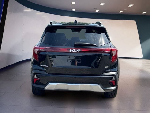 Certified 2024 Kia Seltos S AWD/4WD image 4