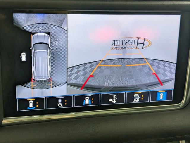 Used 2021 GMC Yukon XL Denali w/ Advanced Technology Package image 23