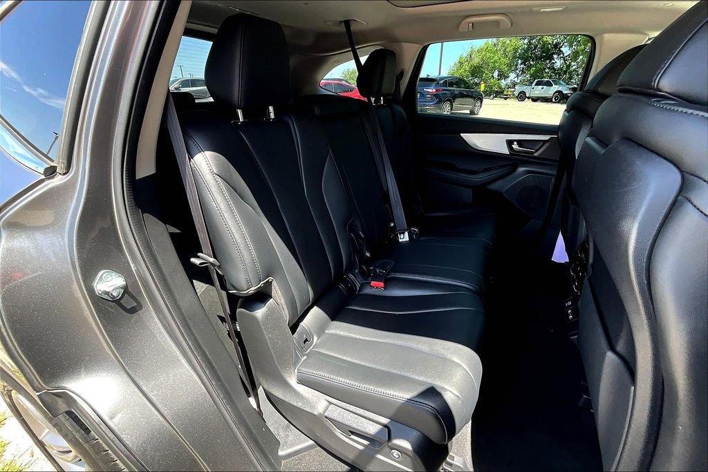 Used 2023 Acura MDX SH-AWD image 38