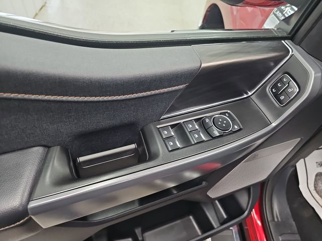 Used 2025 Ford F150 Lariat w/ Equipment Group 501A Mid image 11