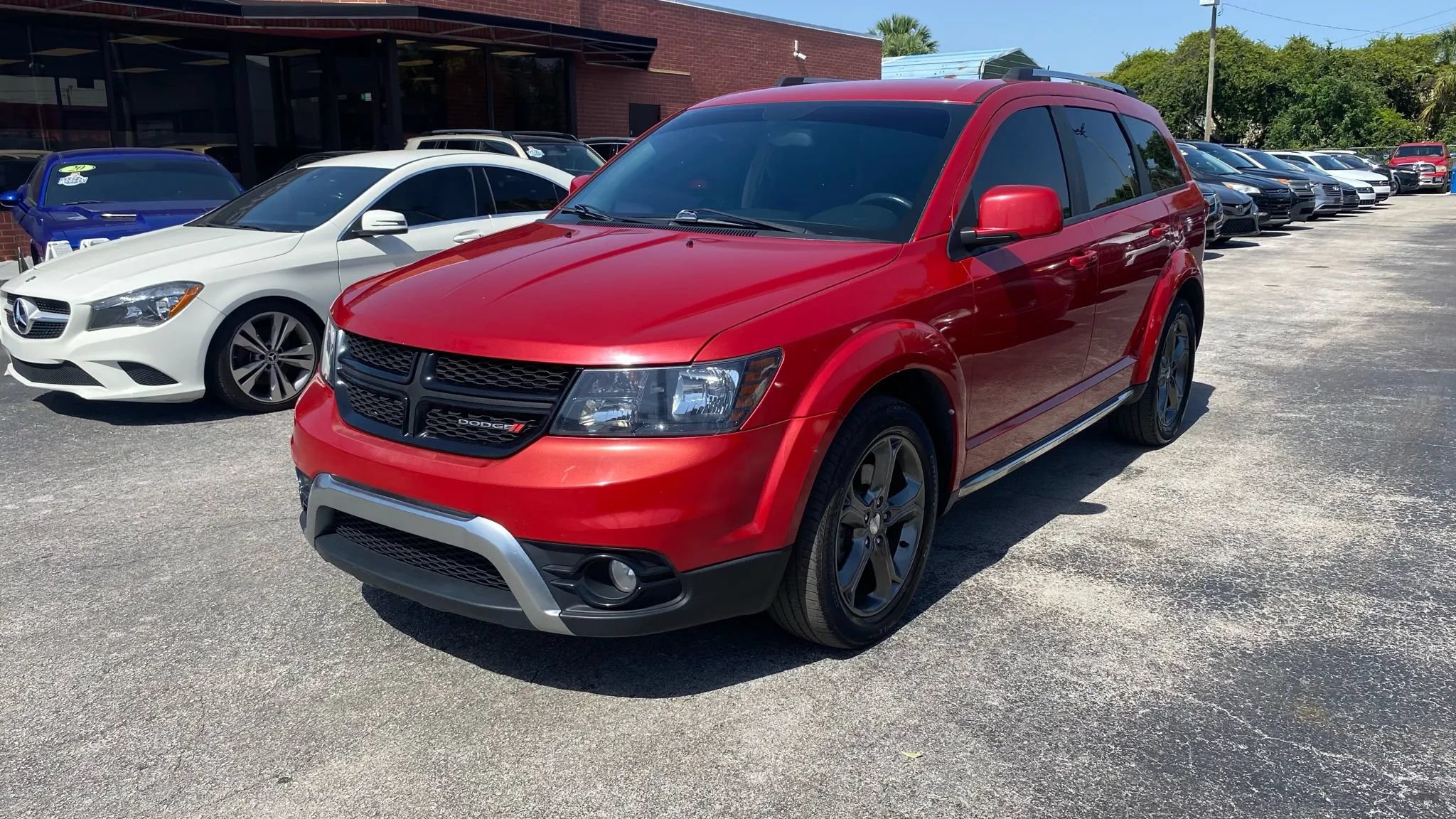 Used 2015 Dodge Journey Crossroad w/ Flexible Seating Group FWD image 4