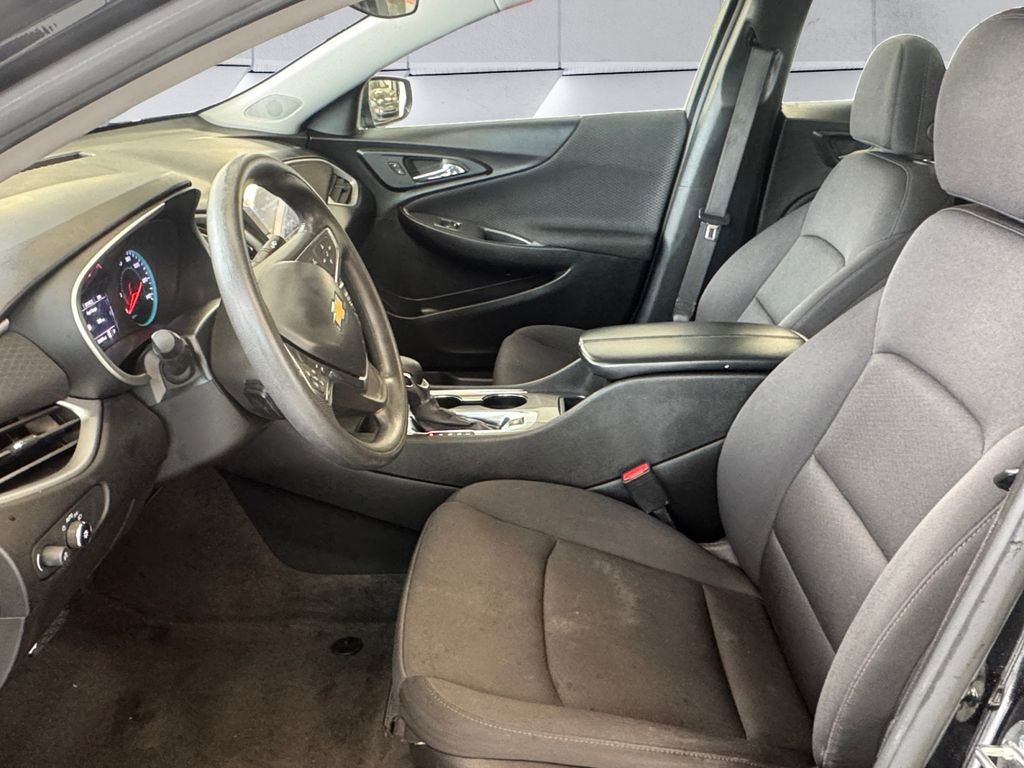 Used 2023 Chevrolet Malibu LT image 7