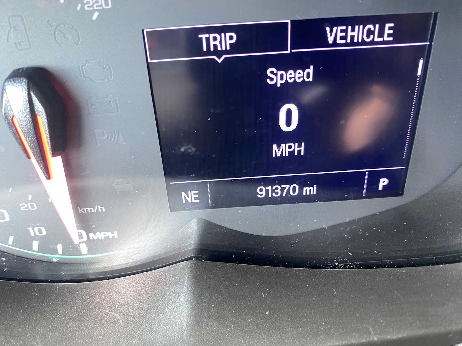 Used 2020 Chevrolet Trax LT w/ Sun & Sound Package AWD/4WD image 8