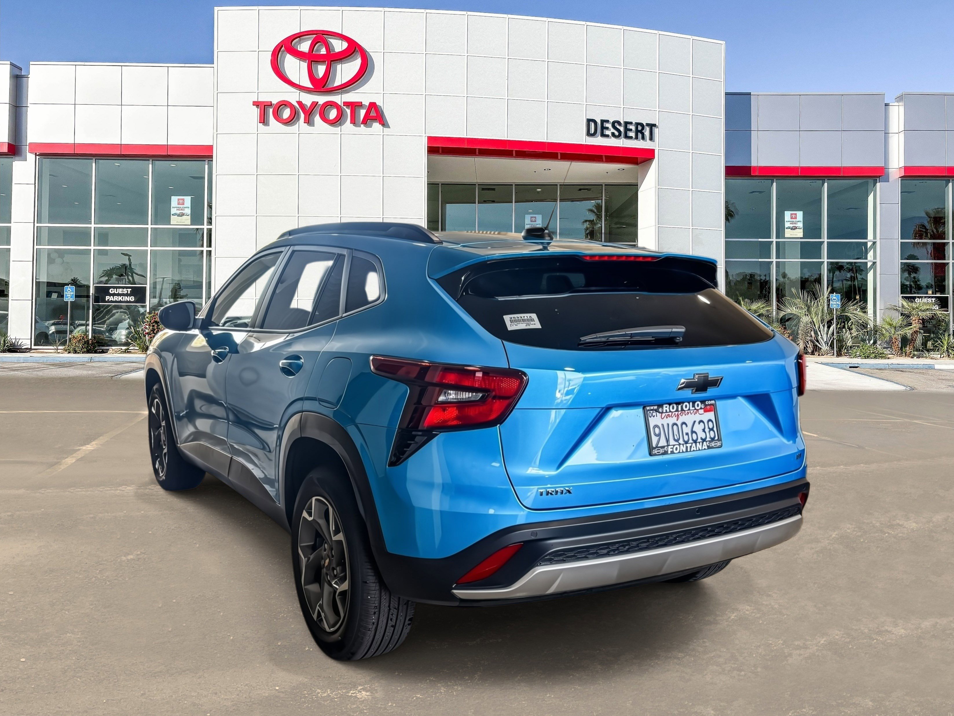 Used 2025 Chevrolet Trax LT w/ Driver Confidence Package image 5