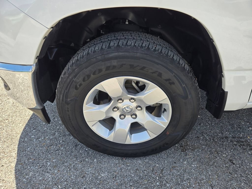 Used 2023 RAM 1500 Big Horn AWD/4WD image 12
