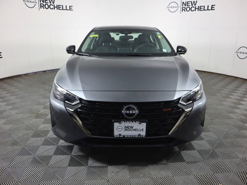 Used 2024 Nissan Sentra SR w/ SR Premium Package FWD image 2