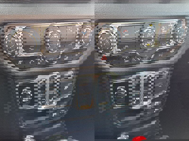 Certified 2025 Jeep Wrangler Sport image 18