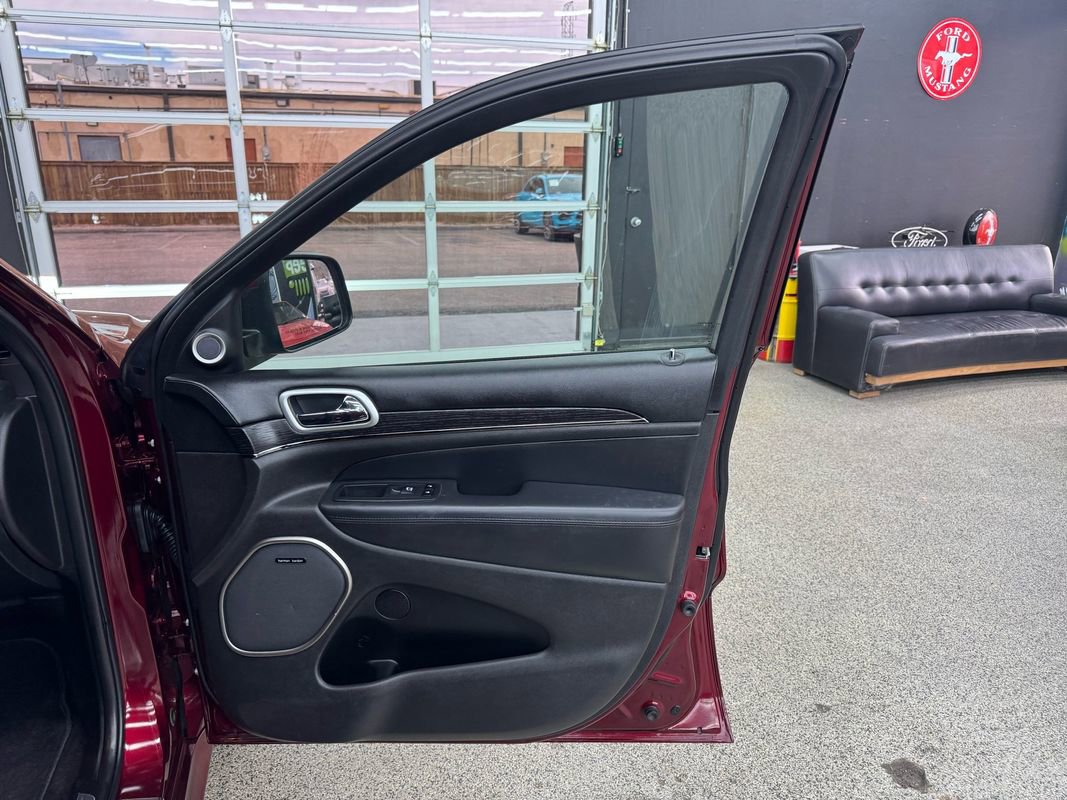 Used 2018 Jeep Grand Cherokee High Altitude image 18