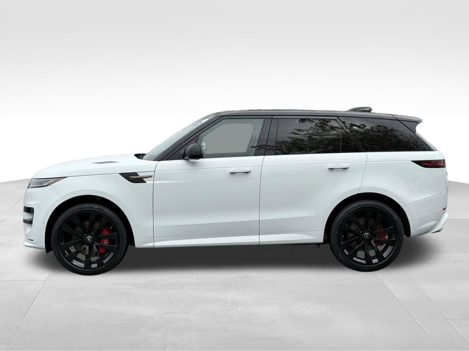New 2025 Land Rover Range Rover Sport Dynamic SE AWD/4WD image 3