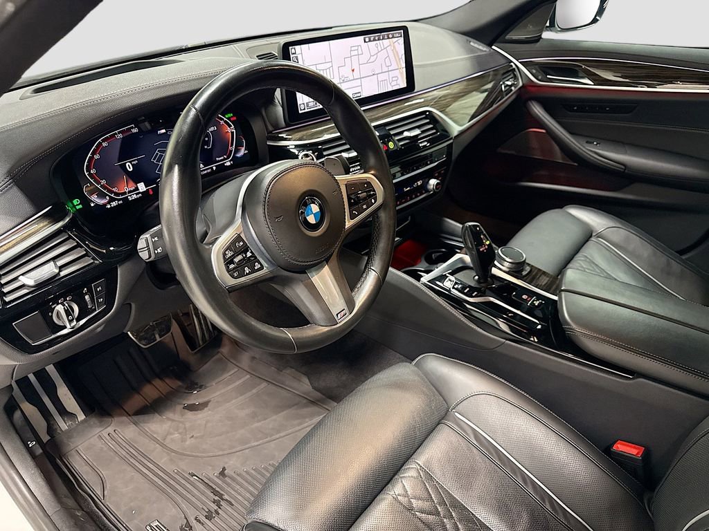 Used 2022 BMW 540i w/ M Sport Package RWD image 10