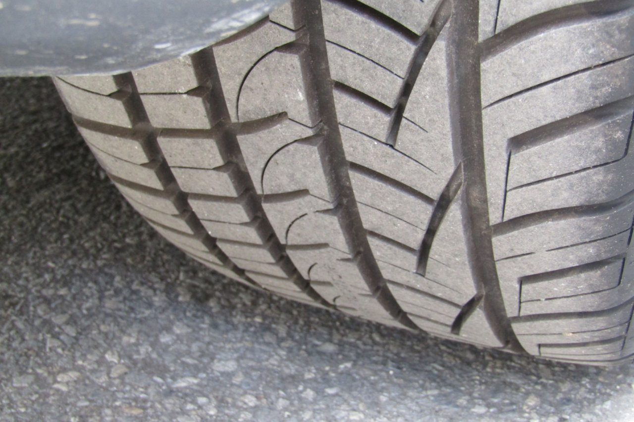 Used 2011 Mercedes-Benz C 300 4dr Sdn C 300 Sport 4MATIC image 35