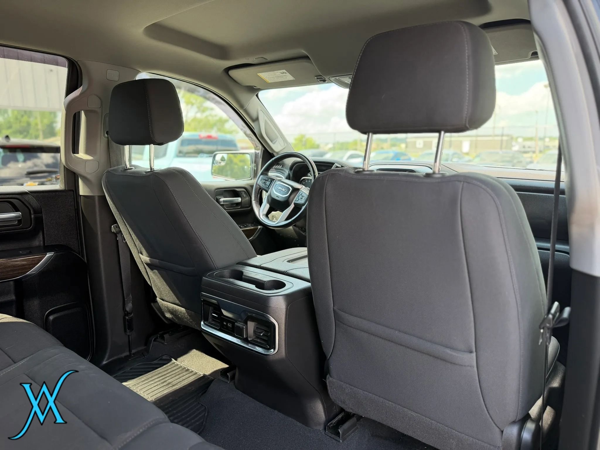 Used 2022 GMC Sierra 1500 Elevation w/ Preferred Package AWD/4WD image 19