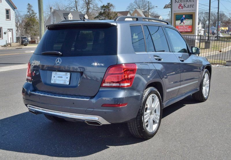 Used 2015 Mercedes-Benz GLK 350 4MATIC image 8