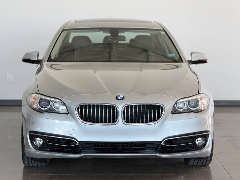 Used 2015 BMW 528i Sedan RWD image 2