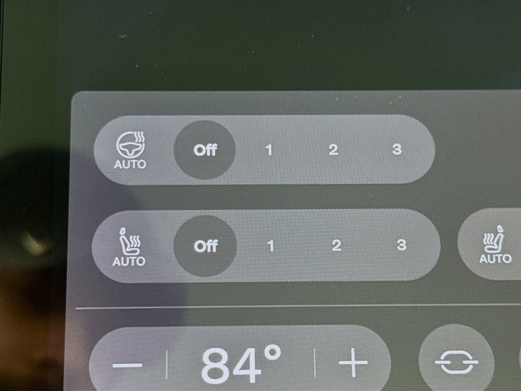 New 2026 Volvo EX30 Plus w/ Climate Package image 19