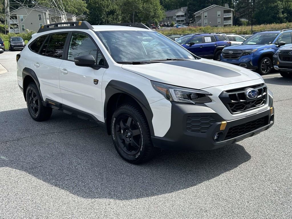 Certified 2025 Subaru Outback Wilderness AWD/4WD image 7