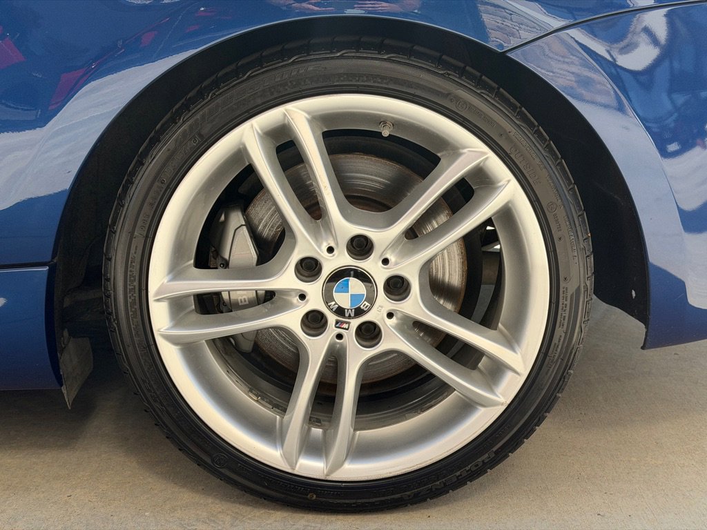 Used 2013 BMW 135i Convertible RWD image 17