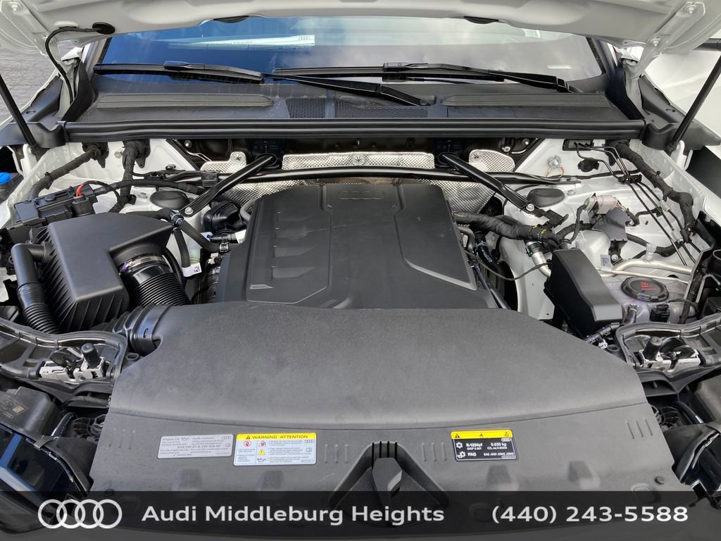 Used 2025 Audi Q5 Premium Plus w/ Premium Plus image 25