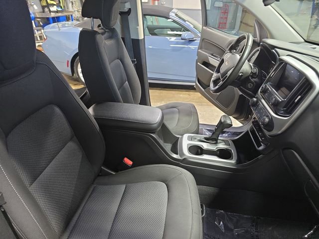 Used 2019 Chevrolet Colorado LT AWD/4WD image 10
