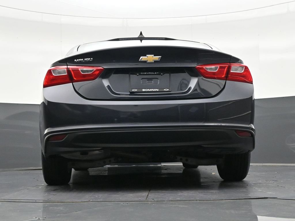 Used 2022 Chevrolet Malibu LS image 26