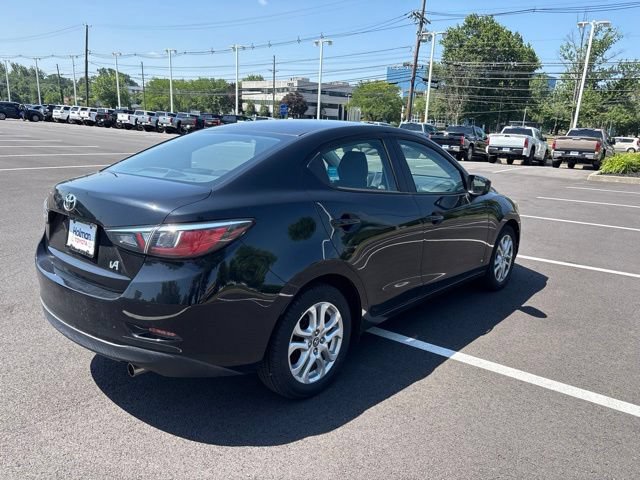 Used 2018 Toyota Yaris iA FWD image 5