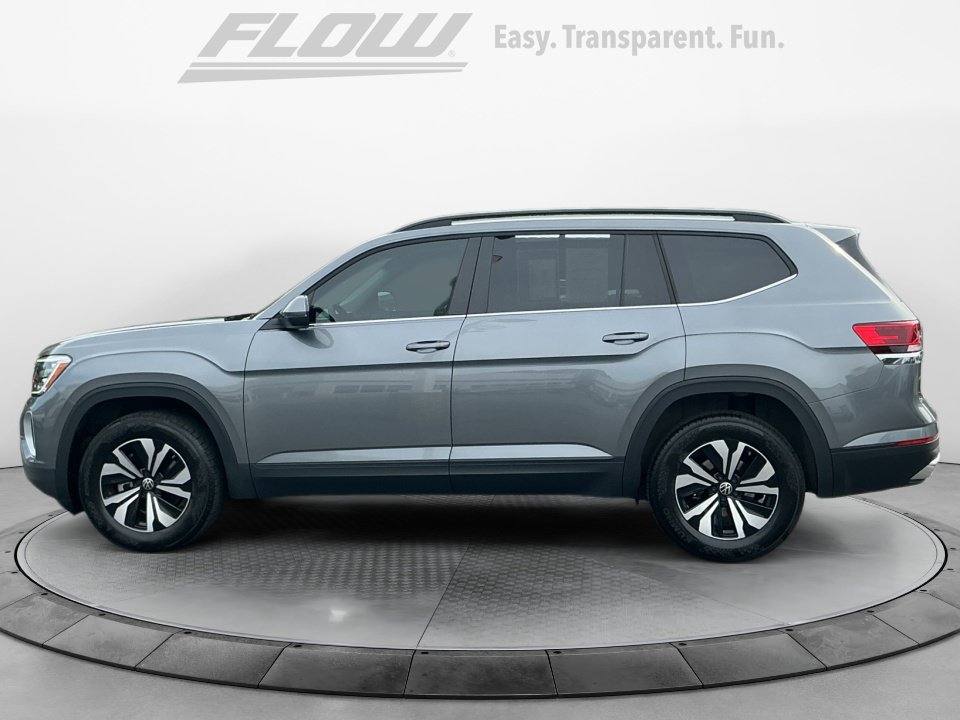 Certified 2025 Volkswagen Atlas SE FWD image 5