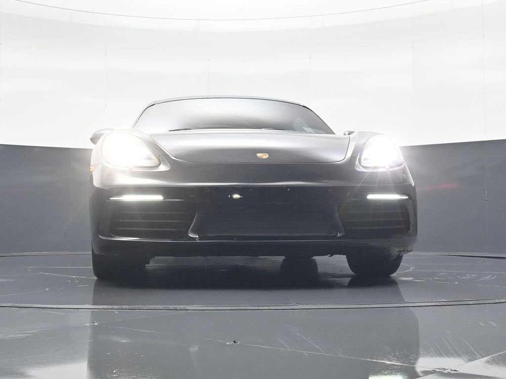 Used 2018 Porsche 718 Cayman image 15
