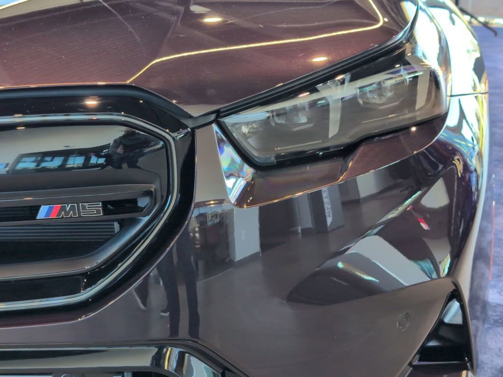 New 2026 BMW M5 w/ Carbon Package AWD/4WD image 15