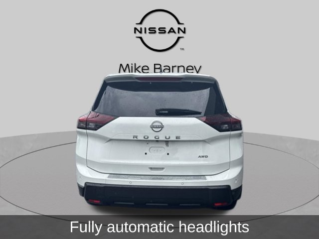 Used 2024 Nissan Rogue S AWD/4WD image 3