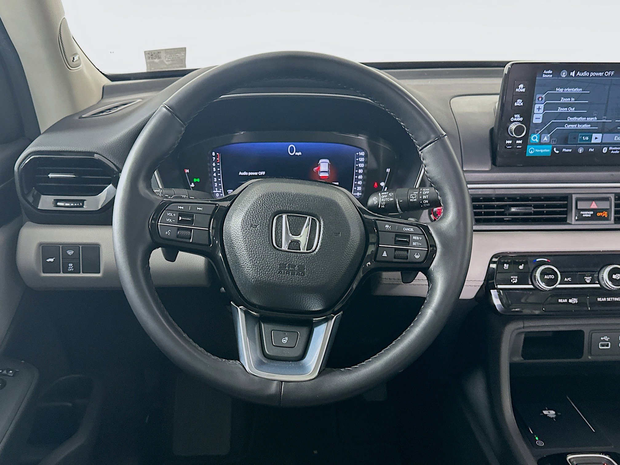 Used 2024 Honda Pilot Elite image 18