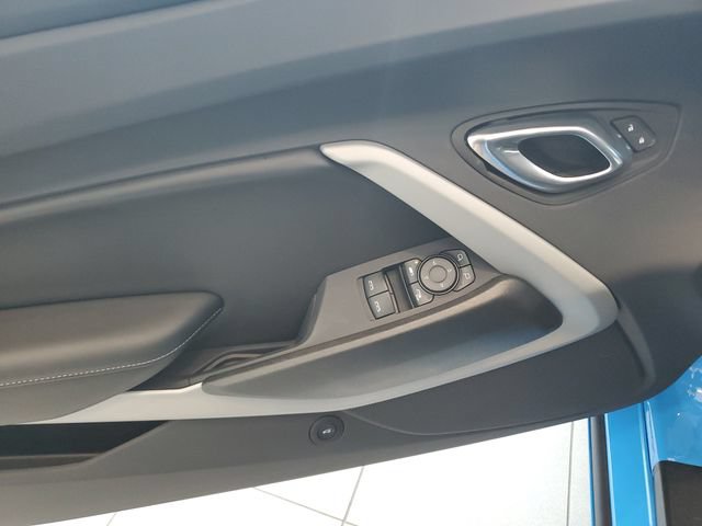 Used 2023 Chevrolet Camaro SS RWD image 18