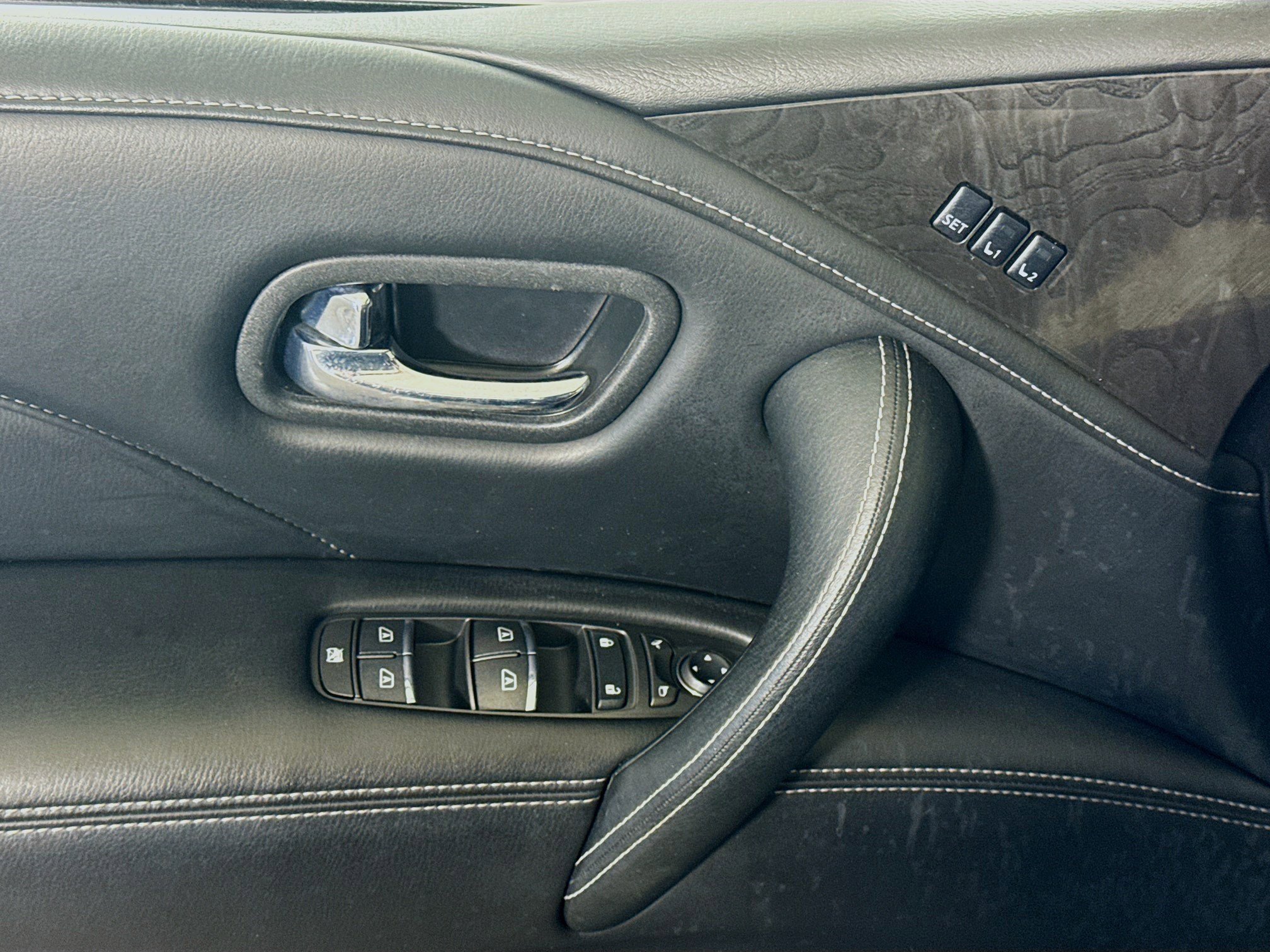 Used 2024 INFINITI QX80 Luxe image 24