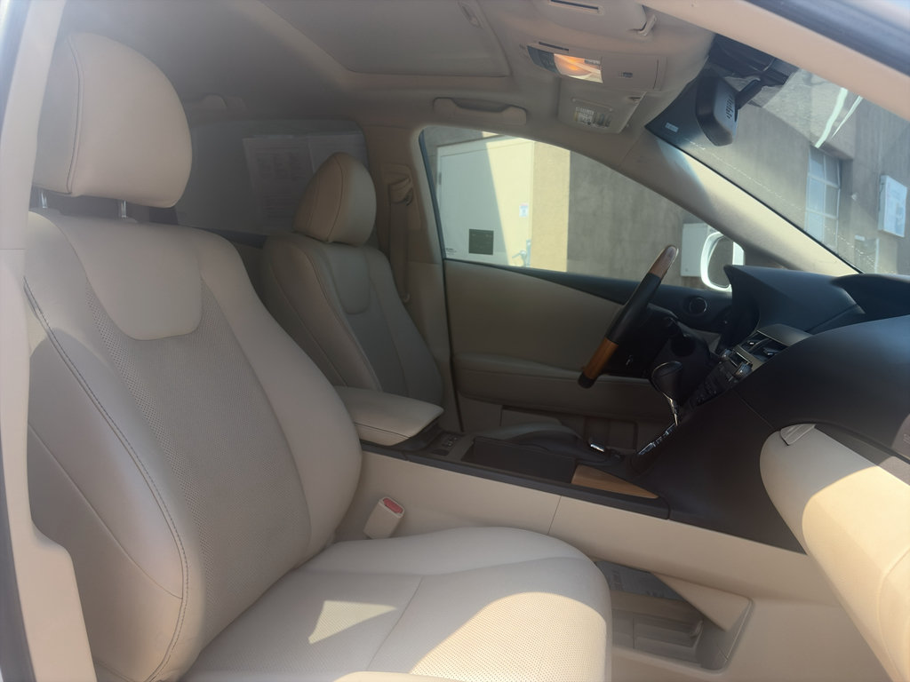Used 2015 Lexus RX 450h AWD image 30