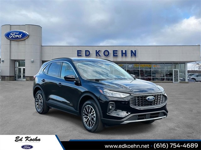 New 2025 Ford Escape SE
