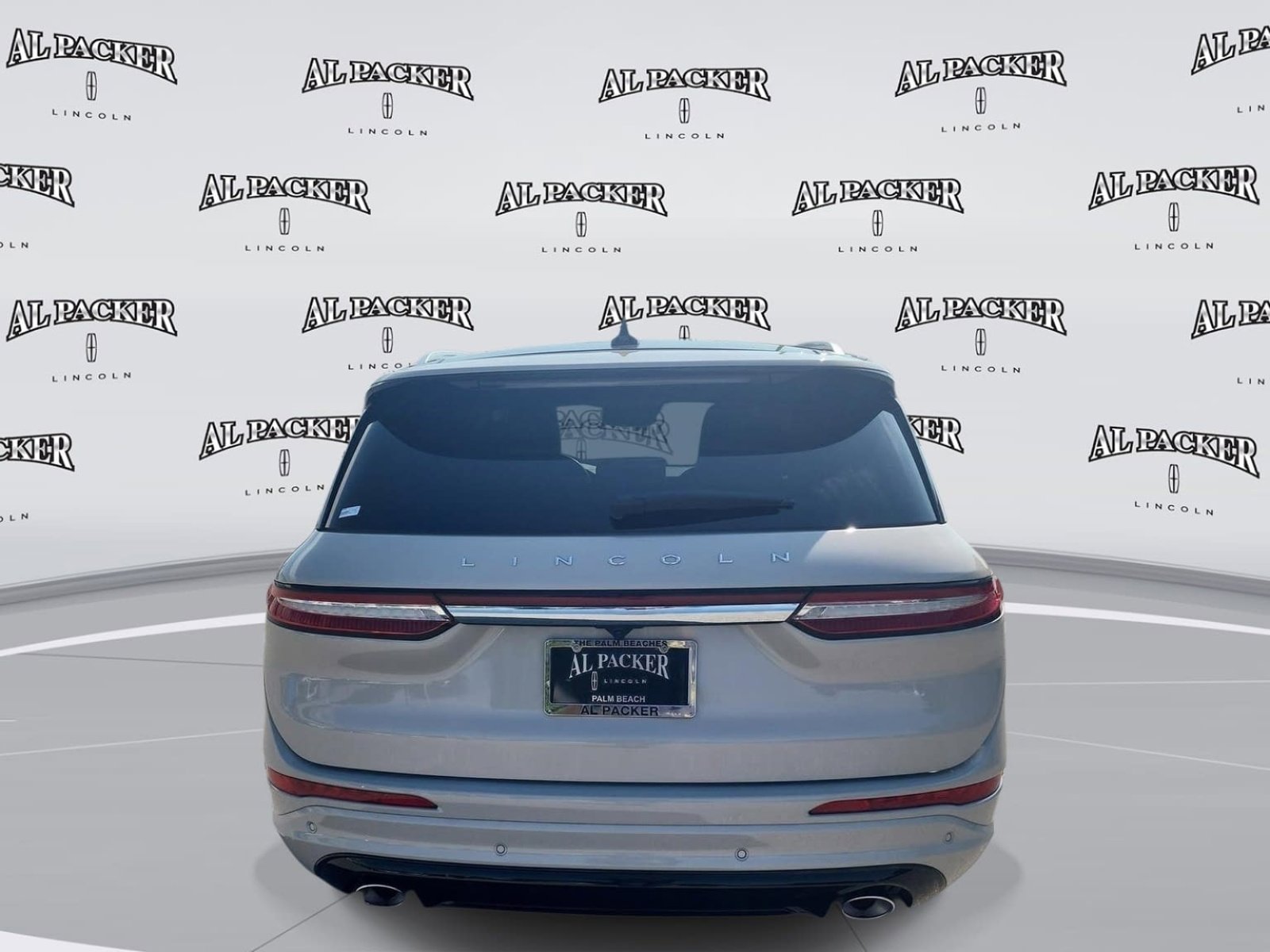 Certified 2024 Lincoln Corsair Grand Touring w/ Equipment Group 301A AWD/4WD image 4