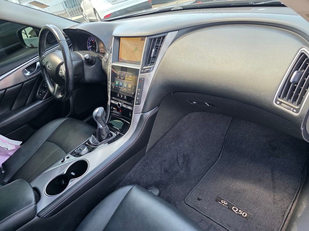 Used 2015 INFINITI Q50 Premium w/ Navigation Package image 22